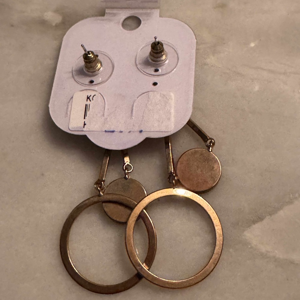 NEW 3pc Gold and Black Jewelry Set - Picture 6 of 6
